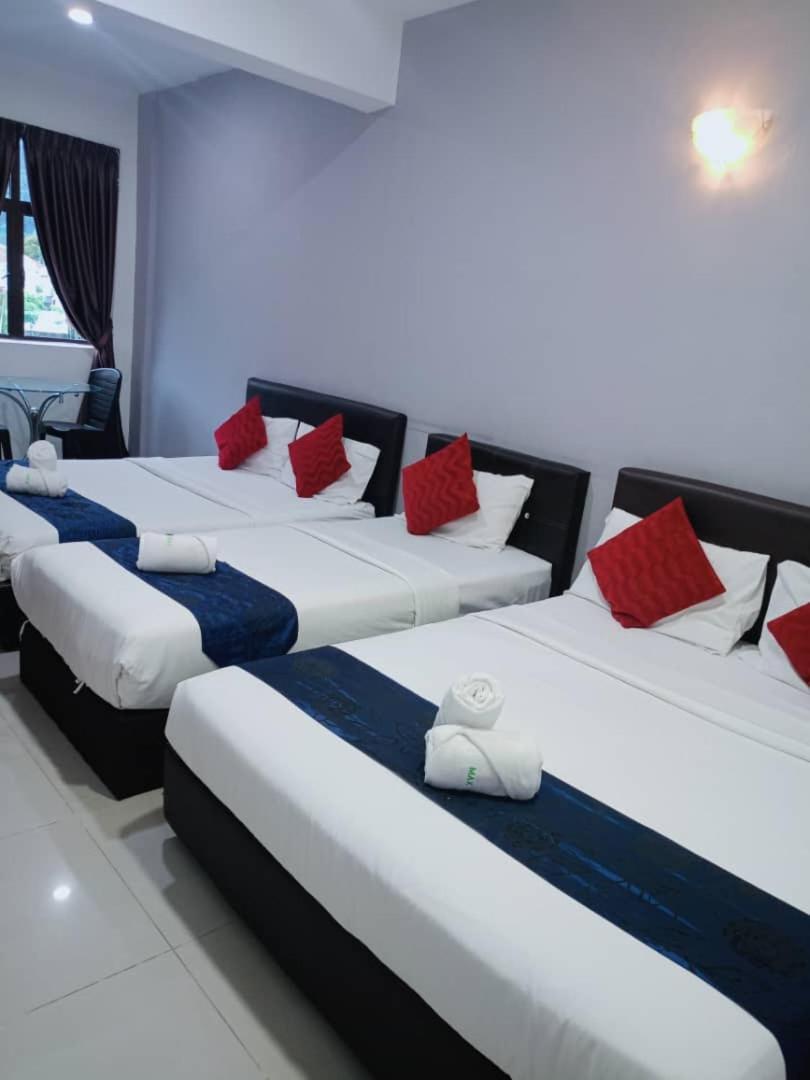 Max Ferringhi Hotel Batu Ferringhi Extérieur photo