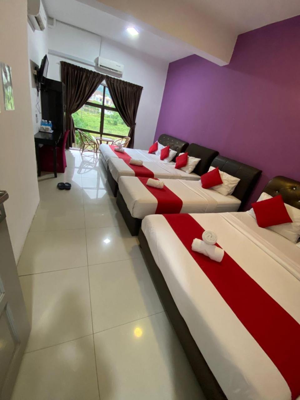 Max Ferringhi Hotel Batu Ferringhi Extérieur photo